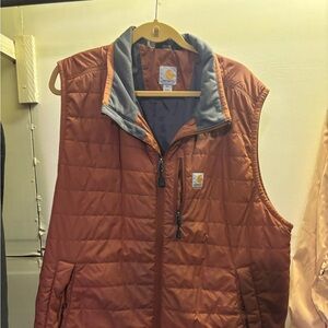 Light weight quilted vest